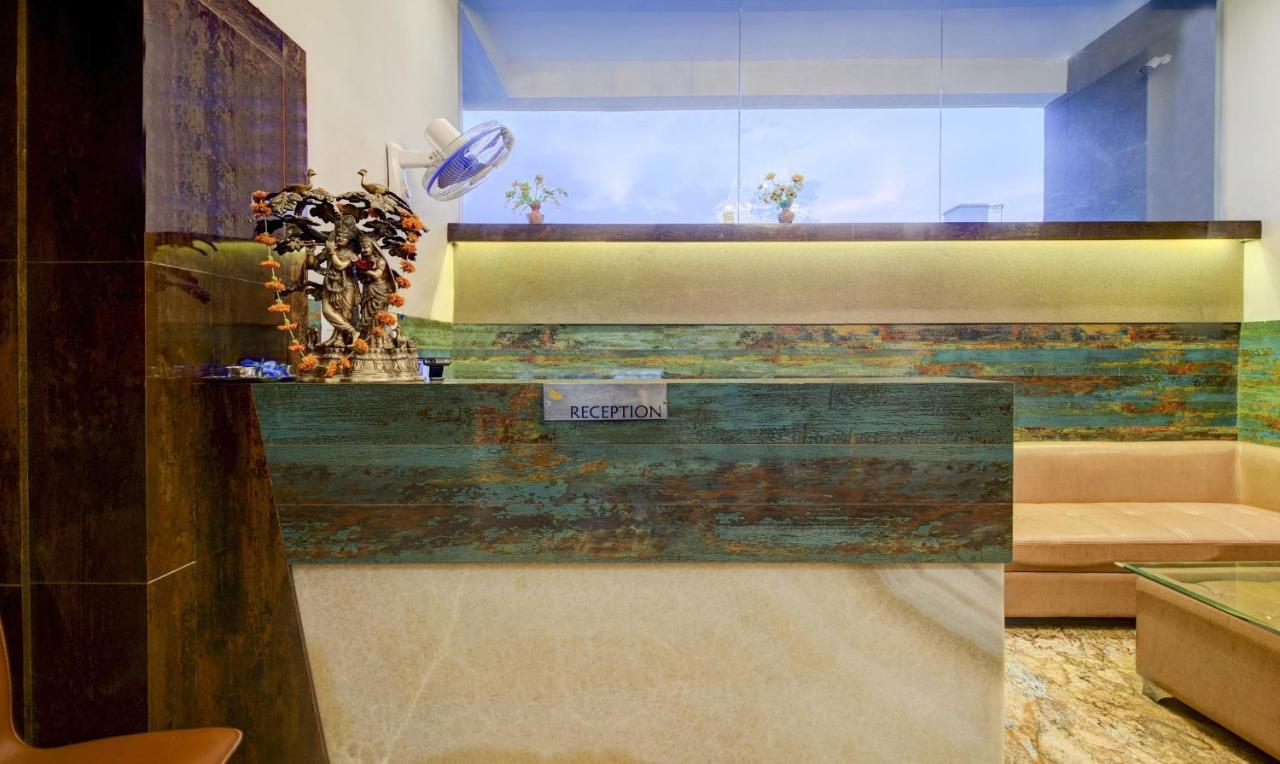 Hotel Signature Planet Indore Bagian luar foto